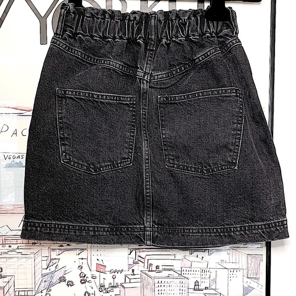 NWT Topshop black denim mini skirt size 2 - Picture 2 of 9